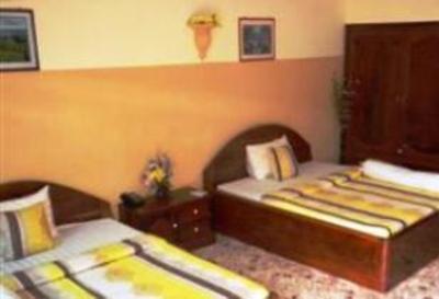 фото отеля Sen Monorom Guesthouse