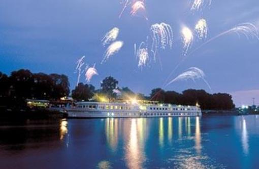фото отеля Regis Hotelschiff Düsseldorf