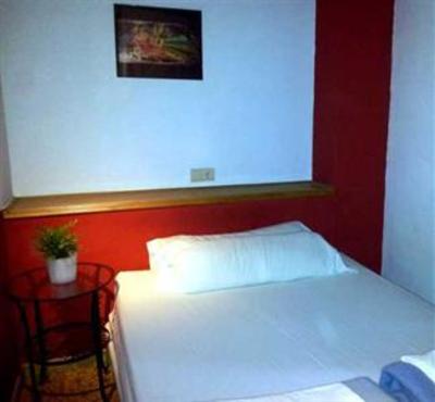 фото отеля Backpackers Sevilla Center