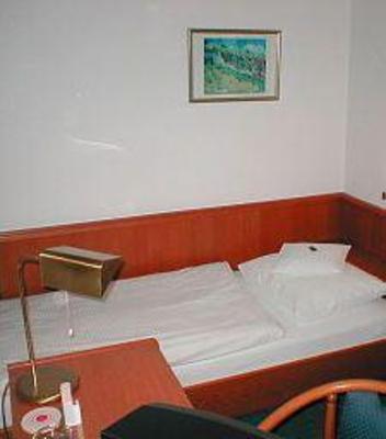 фото отеля Hotel Zur Flora