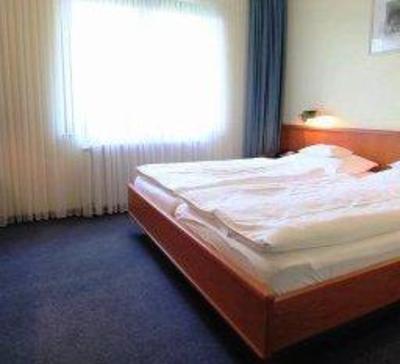 фото отеля Hotel Zur Flora