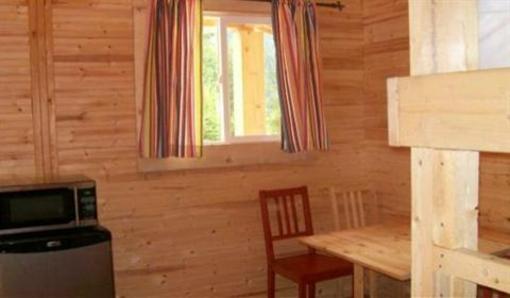 фото отеля Noah's Ark Resort Revelstoke
