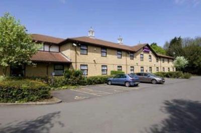 фото отеля Premier Inn Ferry Meadows Peterborough