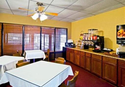 фото отеля Americas Best Value Inn Hesston