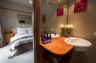 фото отеля Beluga Lodge