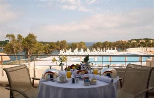 фото отеля Blau Porto Petro Beach Resort & Spa