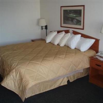 фото отеля Boarders by Cobblestone Inn & Suites