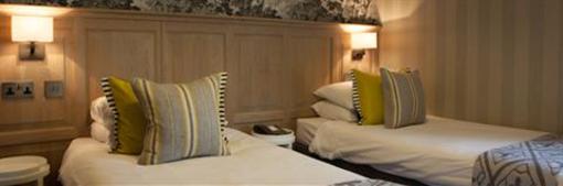 фото отеля Queens Head Inn & Restaurant