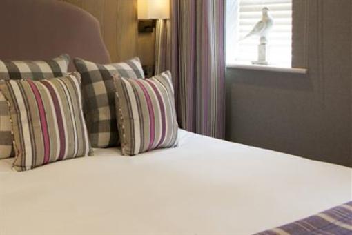фото отеля Queens Head Inn & Restaurant
