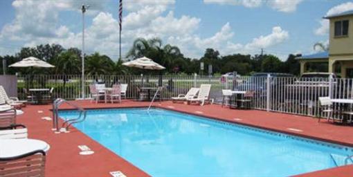 фото отеля Royale Inn Lake Wales