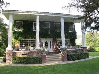 фото отеля Warm Springs Inn