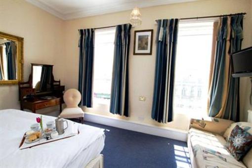 фото отеля Kings Head Hotel  Richmond (England)