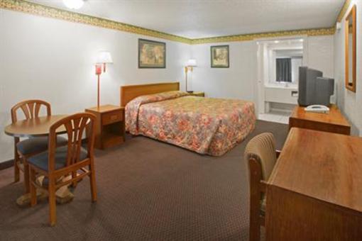 фото отеля Americas Best Value Inn Merrillville