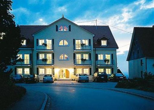 фото отеля Gasthof zum Roessle