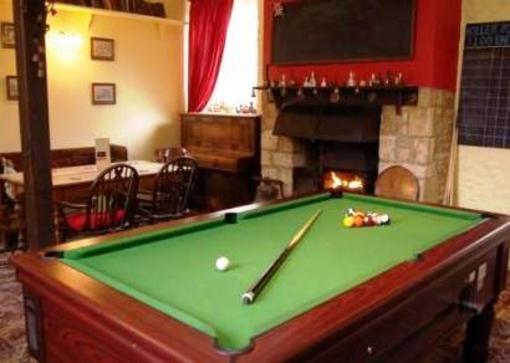 фото отеля The Bell Inn Witney