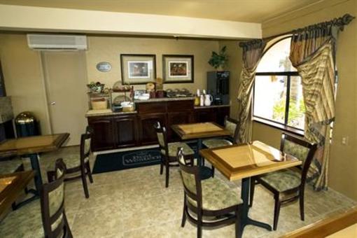 фото отеля BEST WESTERN Los Alamitos Inn and Suites