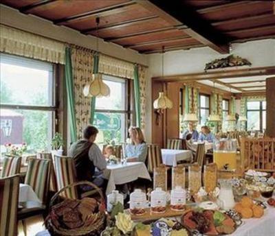 фото отеля Hotel Zur Post Balve