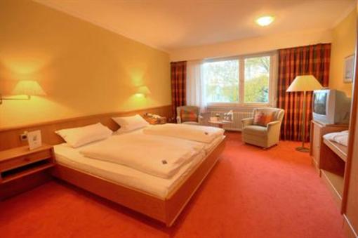 фото отеля Hotel Zur Post Balve