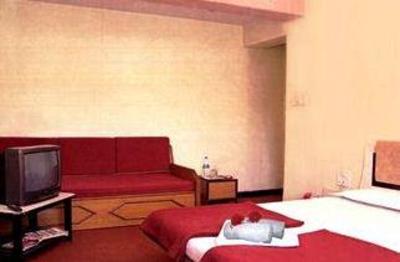 фото отеля Rahi Plaza Hotel