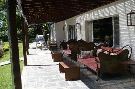 фото отеля Hosteria de la Cascada