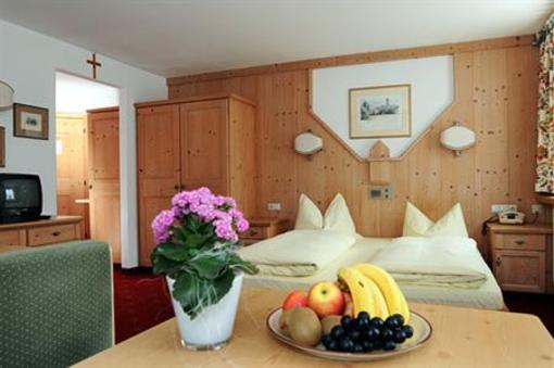фото отеля Hotel Gasthof Hoelzerbraeu