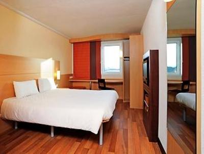 фото отеля Ibis Hotel Gloucester