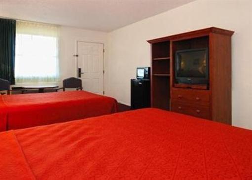 фото отеля Quality Inn Fredericksburg