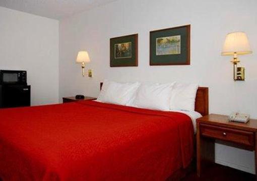 фото отеля Quality Inn Fredericksburg