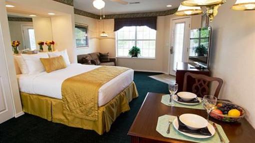 фото отеля Fall Creek Resort