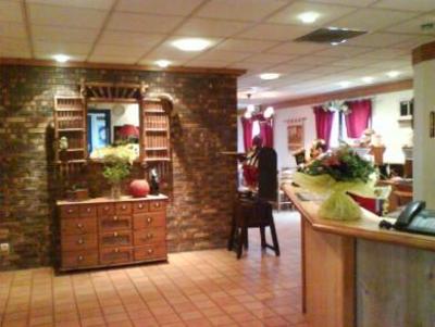 фото отеля Brit Hotel Beaulieu Poitiers