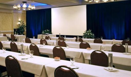 фото отеля Crowne Plaza Jacksonville Airport Hotel