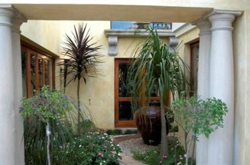 фото отеля Villa Tuscana Guest House Port Elizabeth