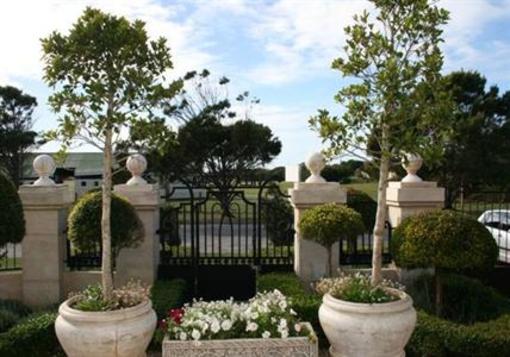 фото отеля Villa Tuscana Guest House Port Elizabeth