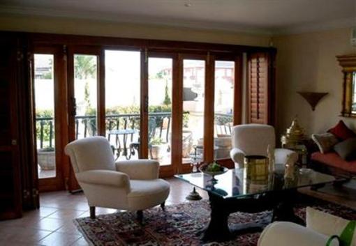фото отеля Villa Tuscana Guest House Port Elizabeth