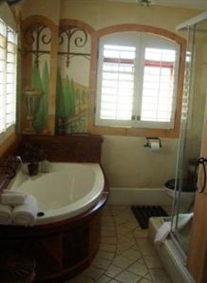 фото отеля Villa Tuscana Guest House Port Elizabeth