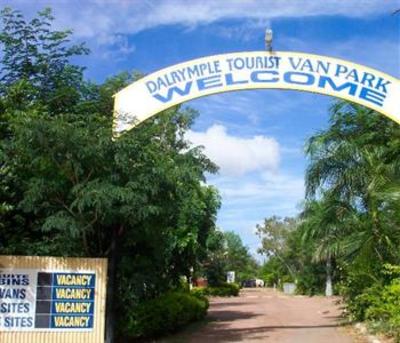 фото отеля Dalrymple Tourist Van Park