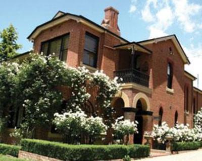 фото отеля Bishops Court Estate Boutique Hotel Bathurst