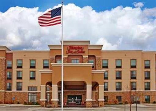 фото отеля Hampton Inn & Suites Watertown