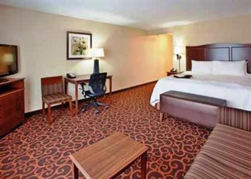 фото отеля Hampton Inn & Suites Watertown