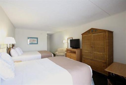 фото отеля BEST WESTERN on the Beach