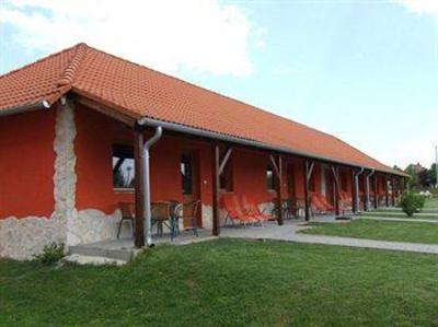фото отеля Wellness Park Pension