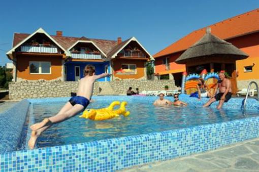 фото отеля Wellness Park Pension
