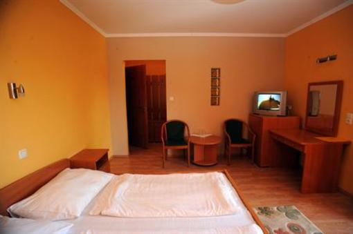 фото отеля Wellness Park Pension
