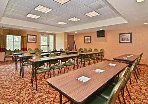 фото отеля Sleep Inn and Suites Valley Center (Kansas)