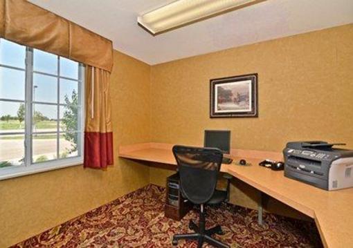 фото отеля Sleep Inn and Suites Valley Center (Kansas)