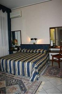 фото отеля Italia Hotel Mantua