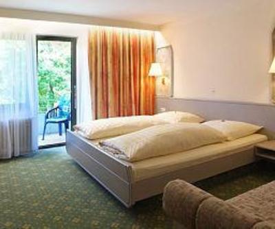 фото отеля Kulinarium An Der Glems Hotel Stuttgart