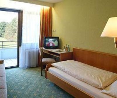 фото отеля Kulinarium An Der Glems Hotel Stuttgart