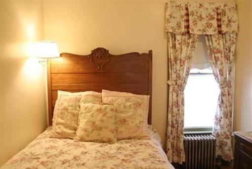 фото отеля Margaretville Mountain Inn
