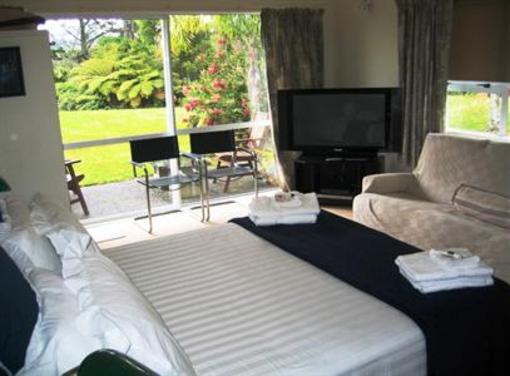 фото отеля Fairview Heights Bed & Breakfast North Shore